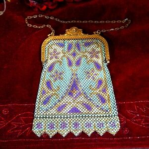 Stunning Mandalian Art Deco Purse